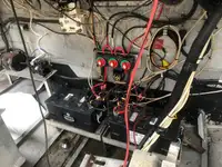 قوارب العمل للبيع