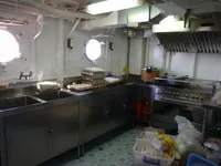 سفينة إمداد سريعة (FSV) للبيع