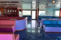 سفينة نقل بضائع بالمركبات (Ro-Ro) للبيع