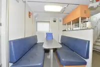 قوارب العمل للبيع