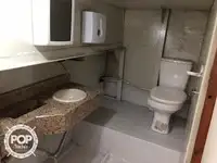 سفينة إمداد للبيع