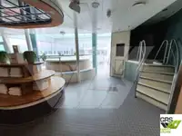 سفينة سياحية للبيع