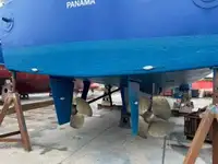 زورق دورية للبيع