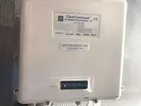 قارب مزدوج الهيكل للبيع
