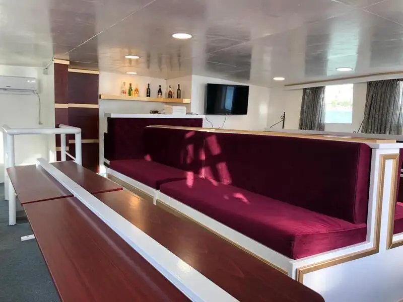 سفينة RoPax للبيع