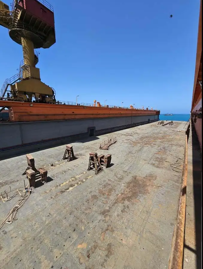 رصيف عائم للبيع