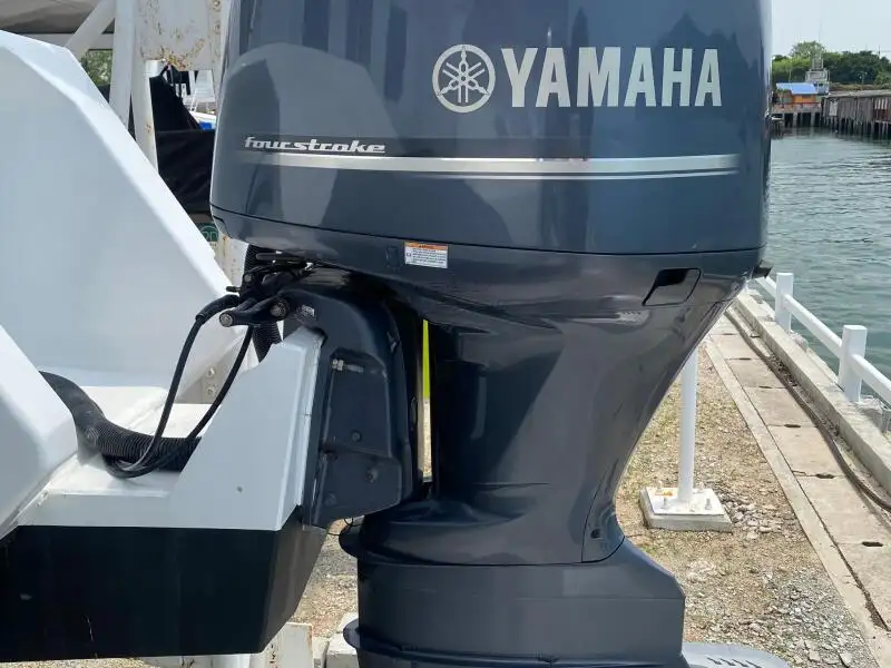 سفينة بخارية للبيع