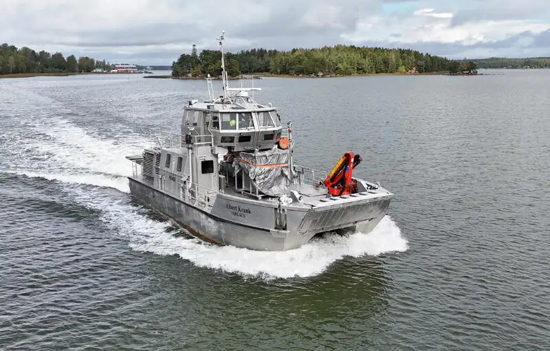 كاتاماران للبيع