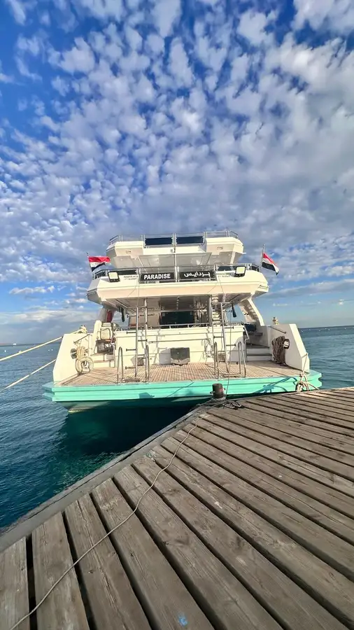 سفينه سياحيه للبيع