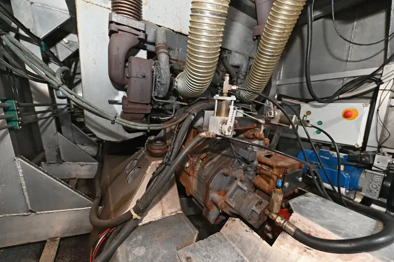 كاتاماران للبيع