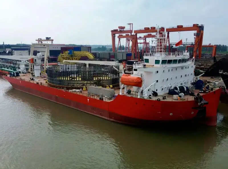 قارب نجاة للبيع