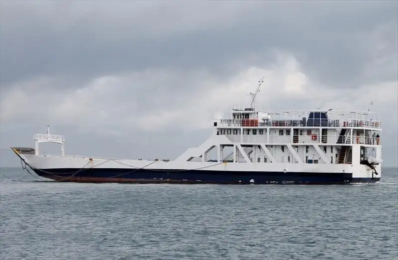 سفينة RoPax للبيع