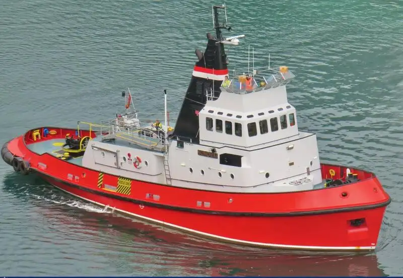 زورق السحب للبيع