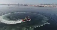 زورق السحب للبيع