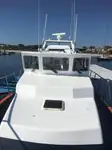 قوارب العمل للبيع
