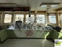 زورق السحب للبيع