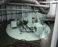 زورق السحب للبيع
