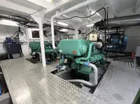 زورق السحب للبيع