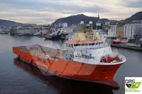 سفينة إمداد للبيع