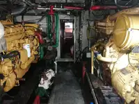 زورق السحب للبيع