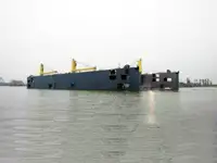 رصيف عائم للبيع