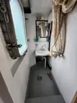 قوارب العمل للبيع
